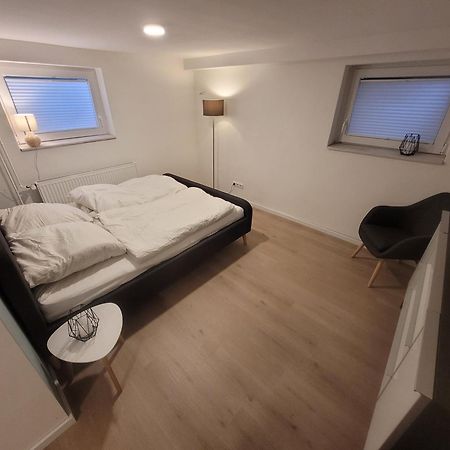 Zimmer Im Souterrain Mit Eigenem Bad 策勒 外观 照片
